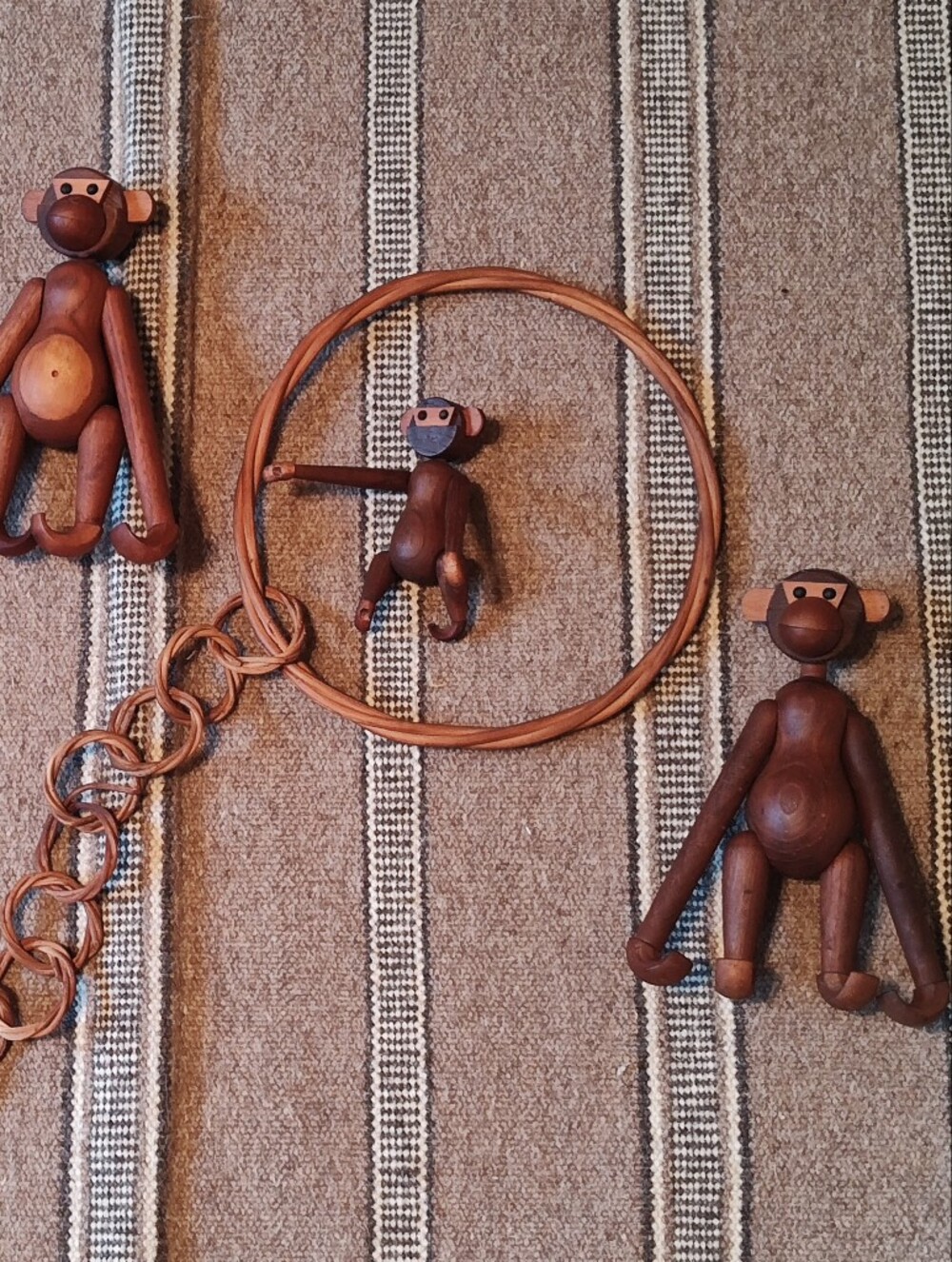 Bojesen Style Wooden Monkeys Ring and Chain